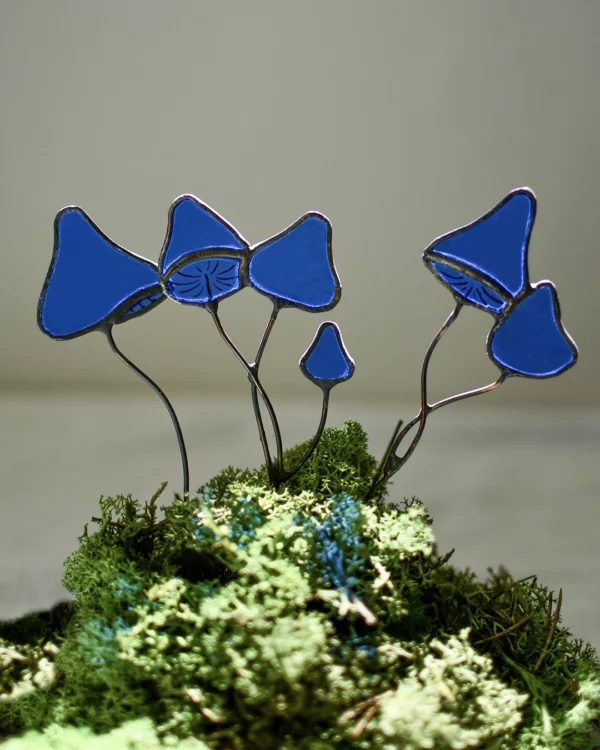 vitrail-tiffany-champignon-bleu-ensemble-mousse Vitrail Champignon bleu