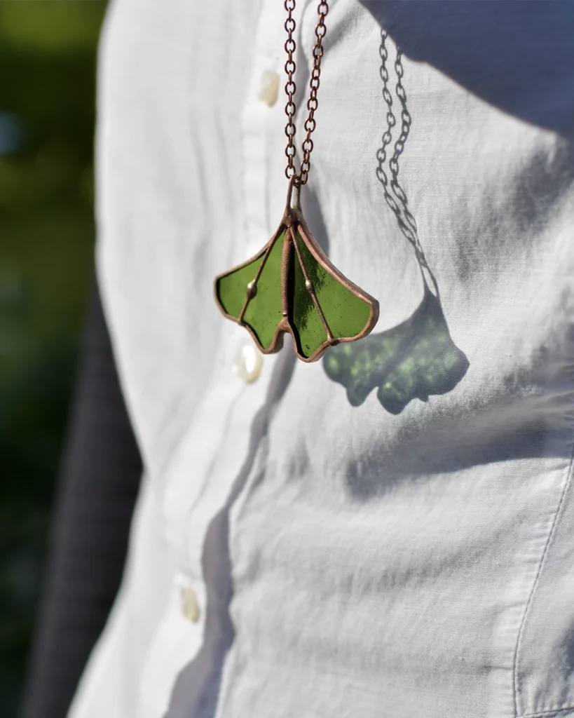 Vitrail Collier Ginkyo Nintai vert